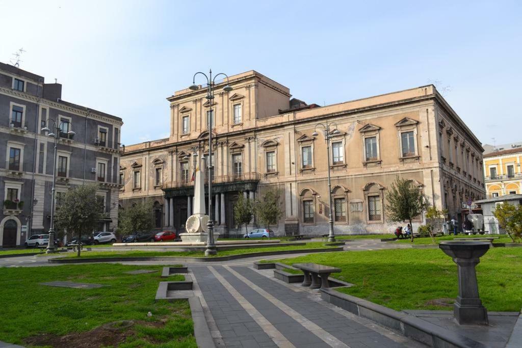 I Vadala Appartamento Aeroporto di Catania Fontana Rossa